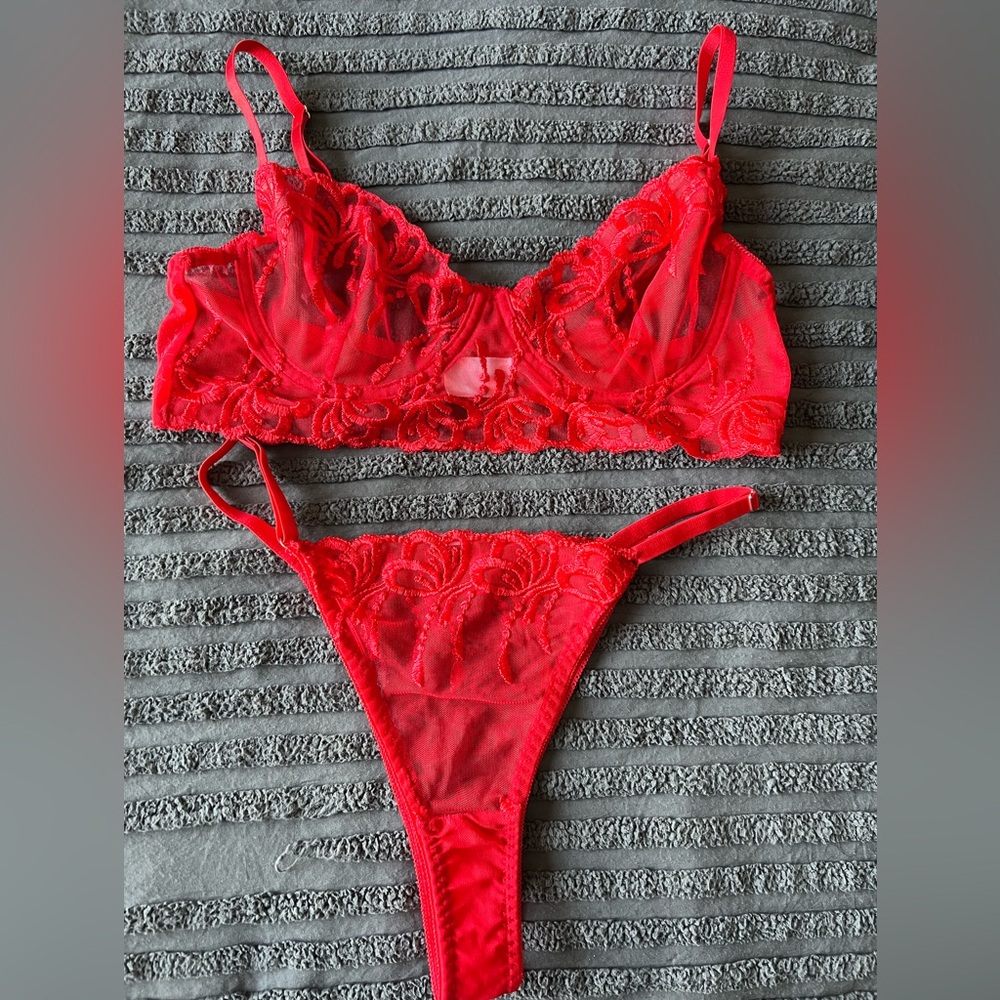 Women’s Sexy Lingerie